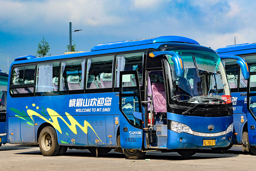 Emeishan (Mount Emei) Eco-bus