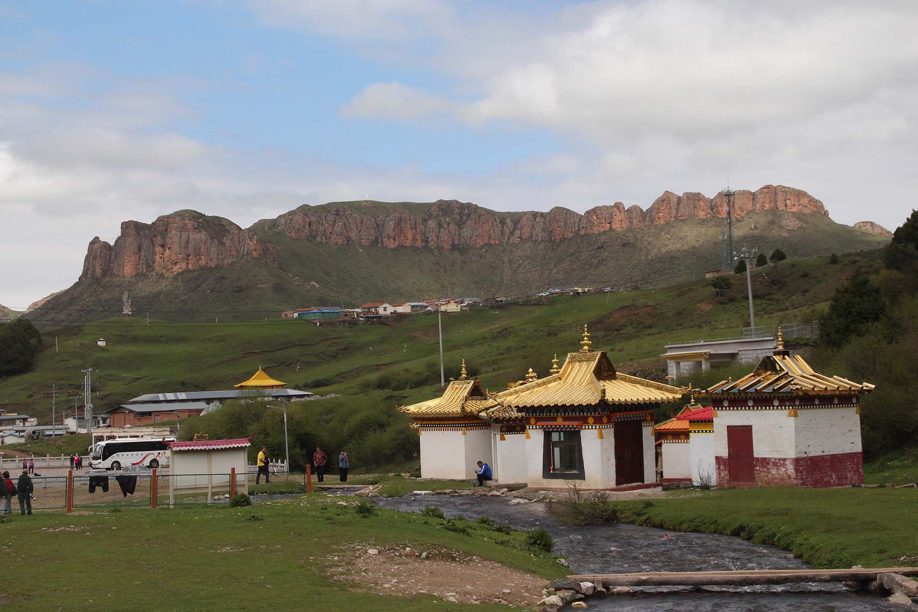 Langmu Monastery Travel Guide