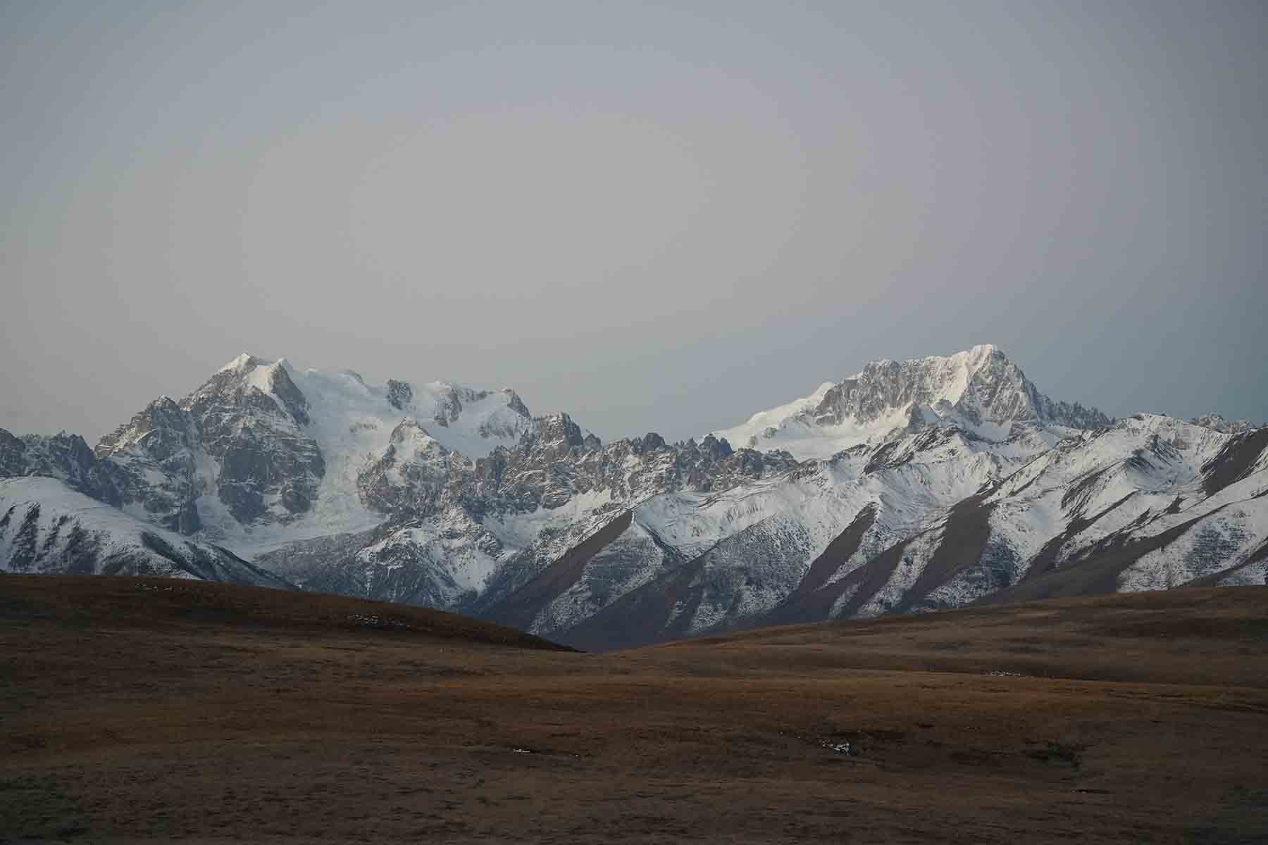 Chola Mountains