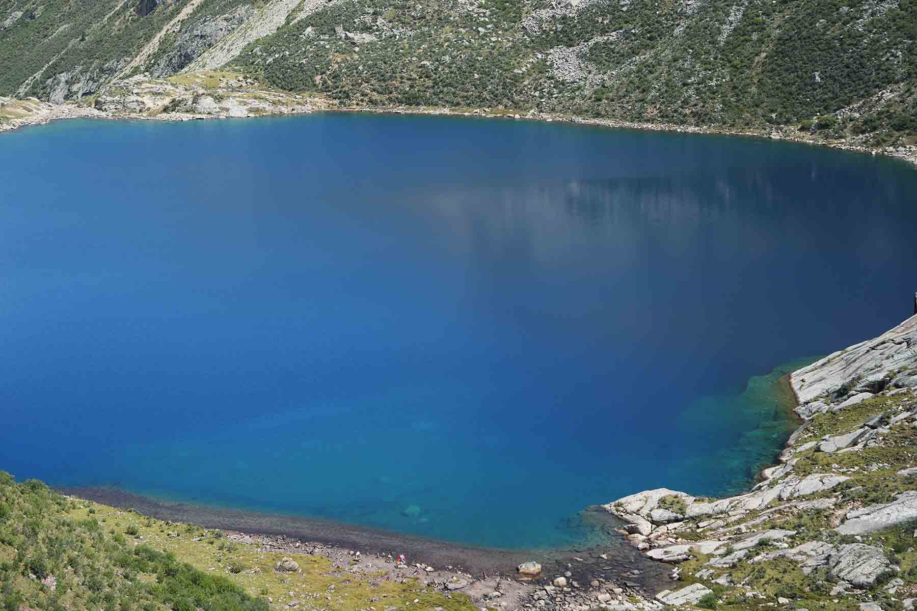 Cuotong Lakes