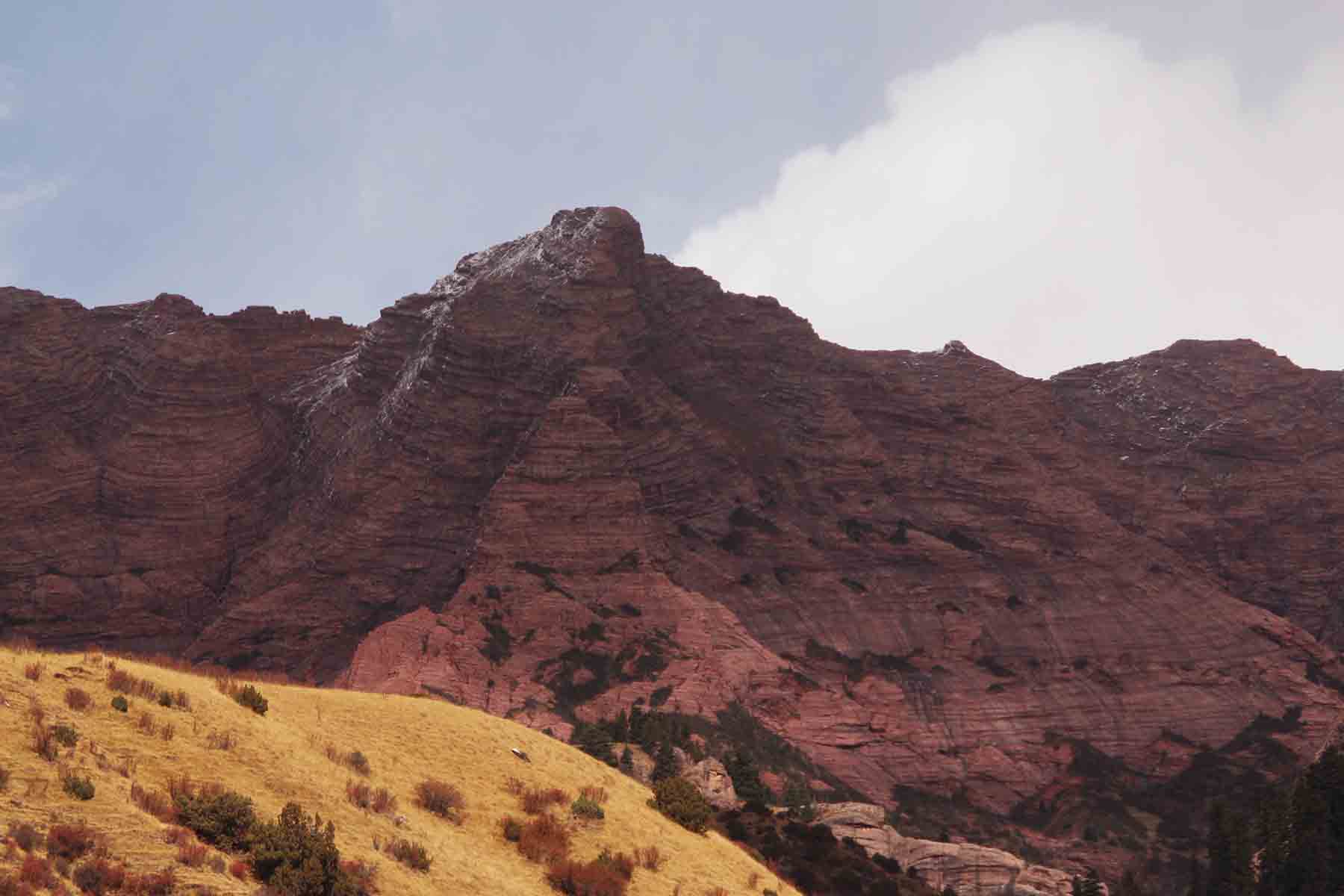 Xinlong Red Mountain