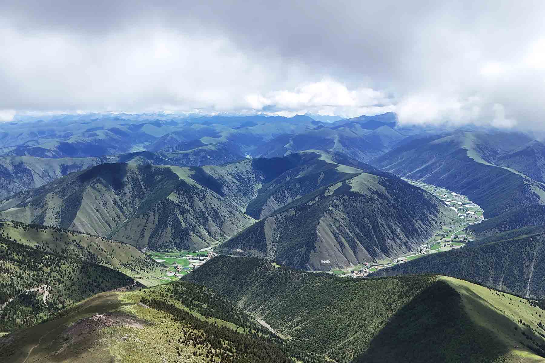 Minya Konka Photography