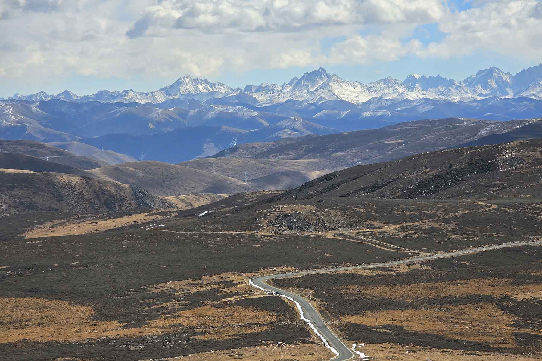 Minya Konka Photography