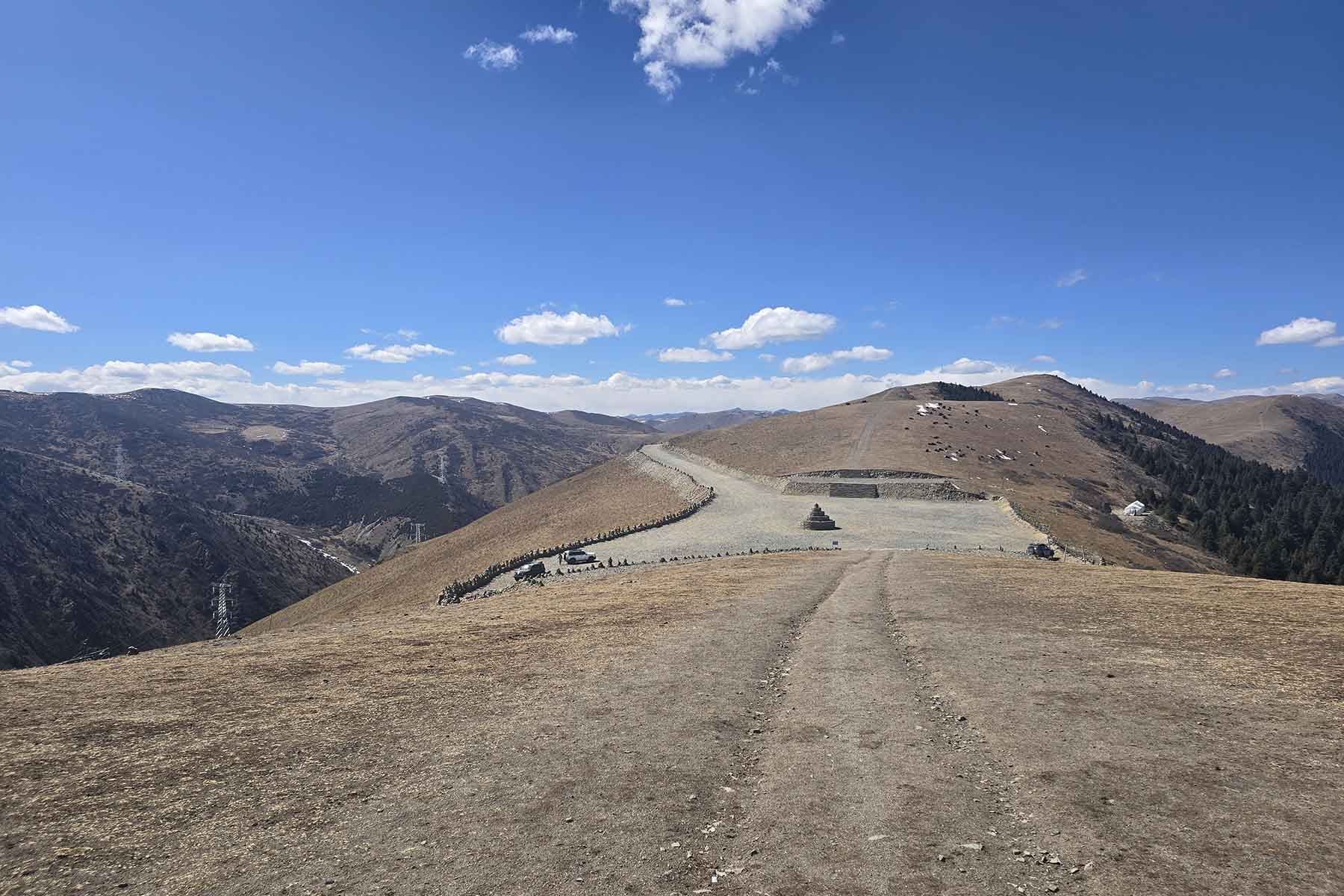 Minya Konka Photography