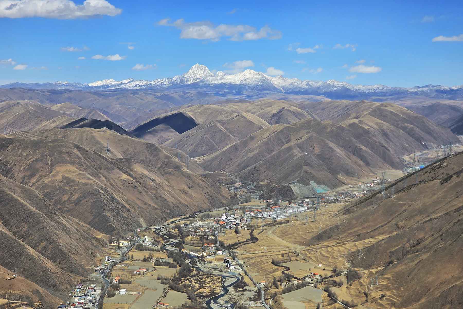 Minya Konka Photography