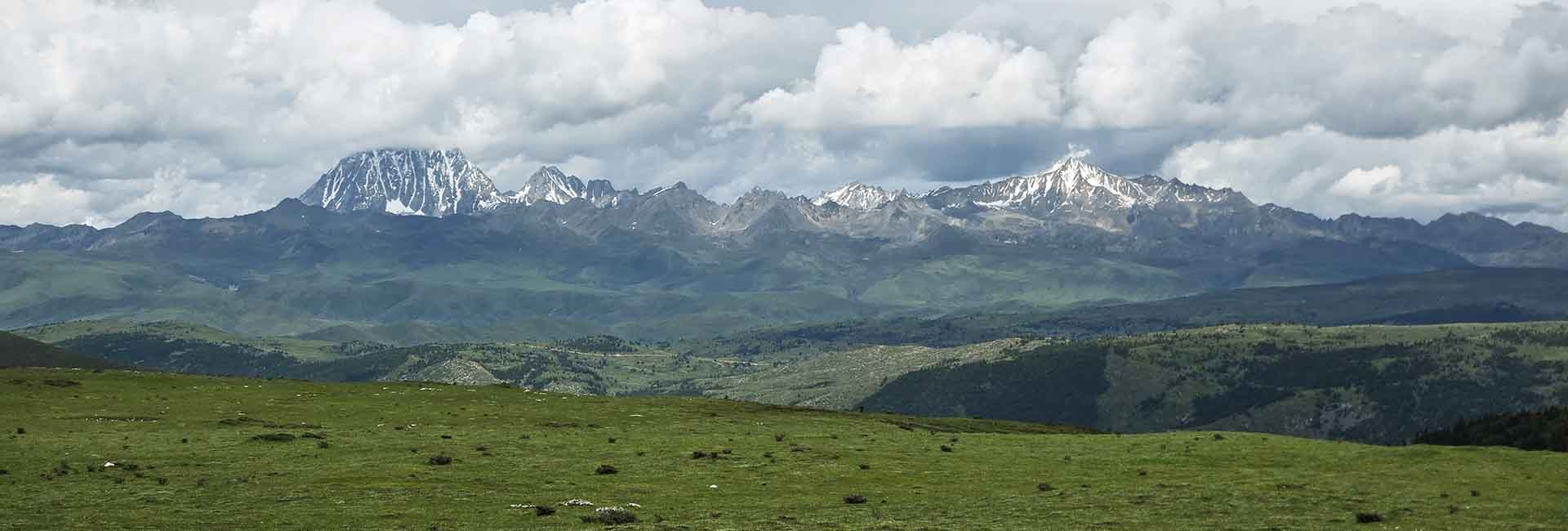 Photography in Gonggashan and Tagong