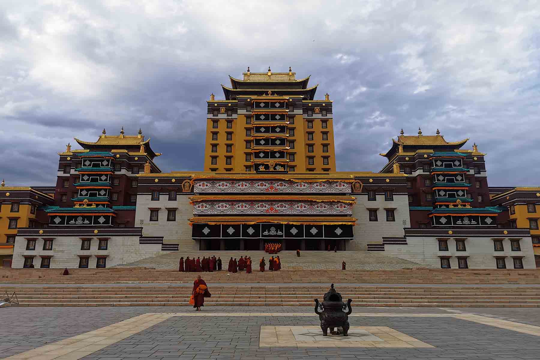 Gemo Monastery