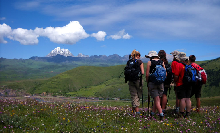 Sichuan Trekking Tour