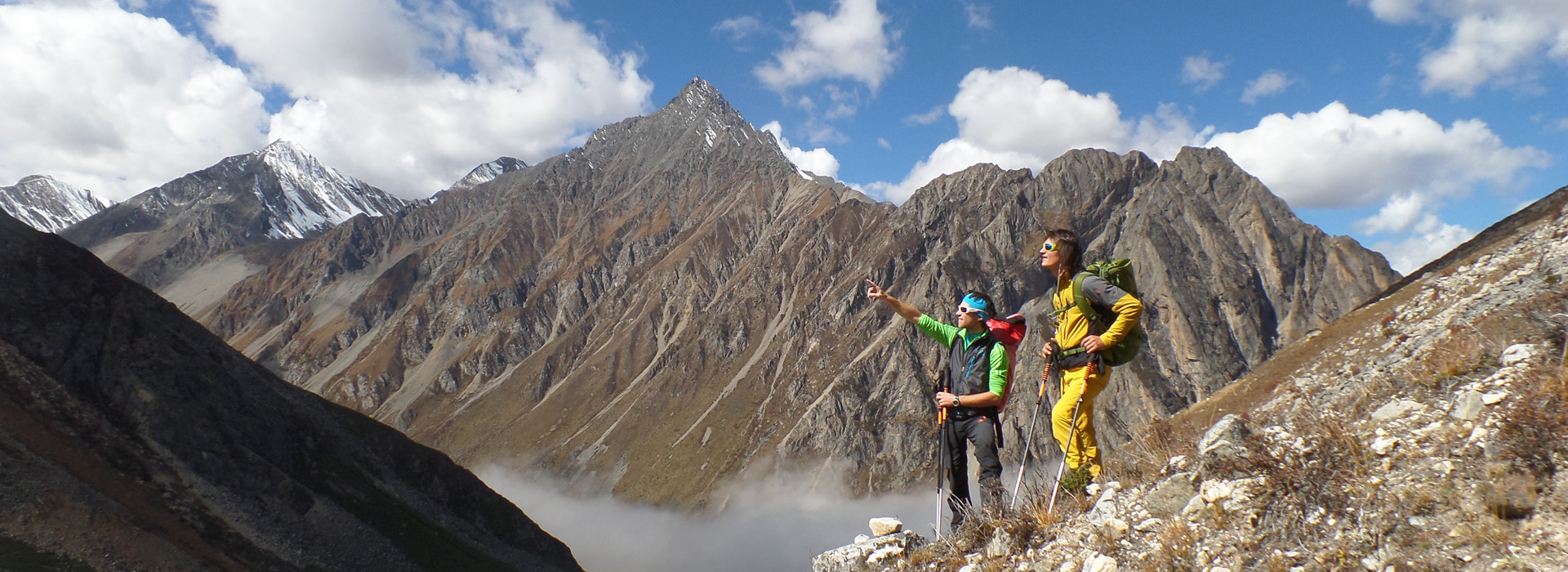 Sichuan Mountaineering