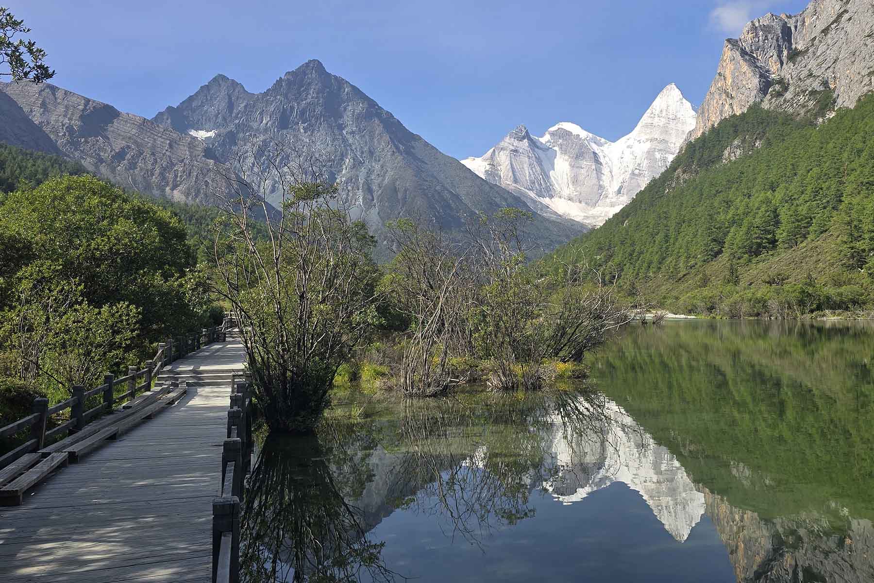 Sichuan Travel Guide