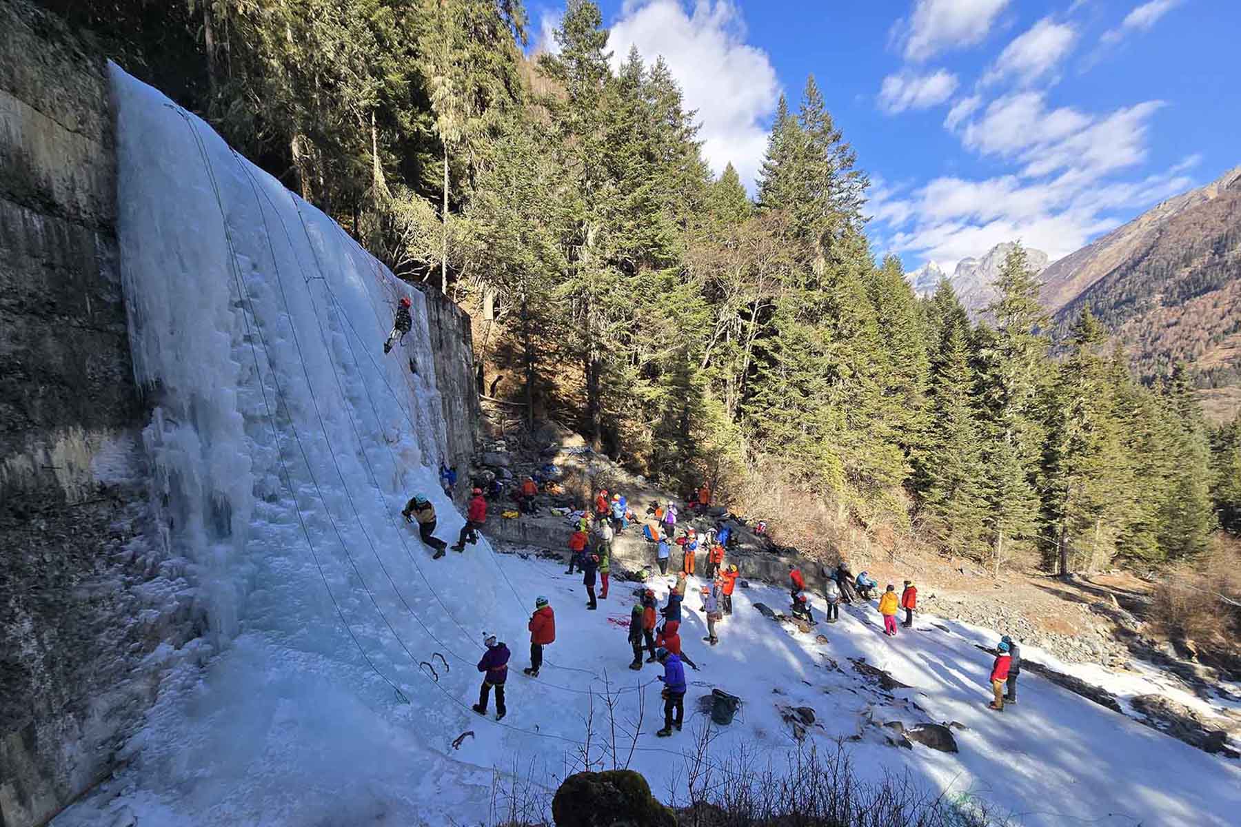 Sichuan Ice Climb