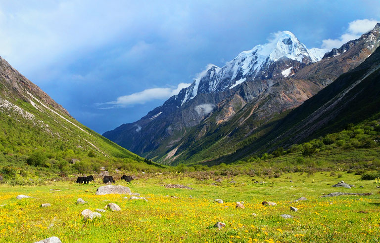 Western Sichuan Hiking Tour