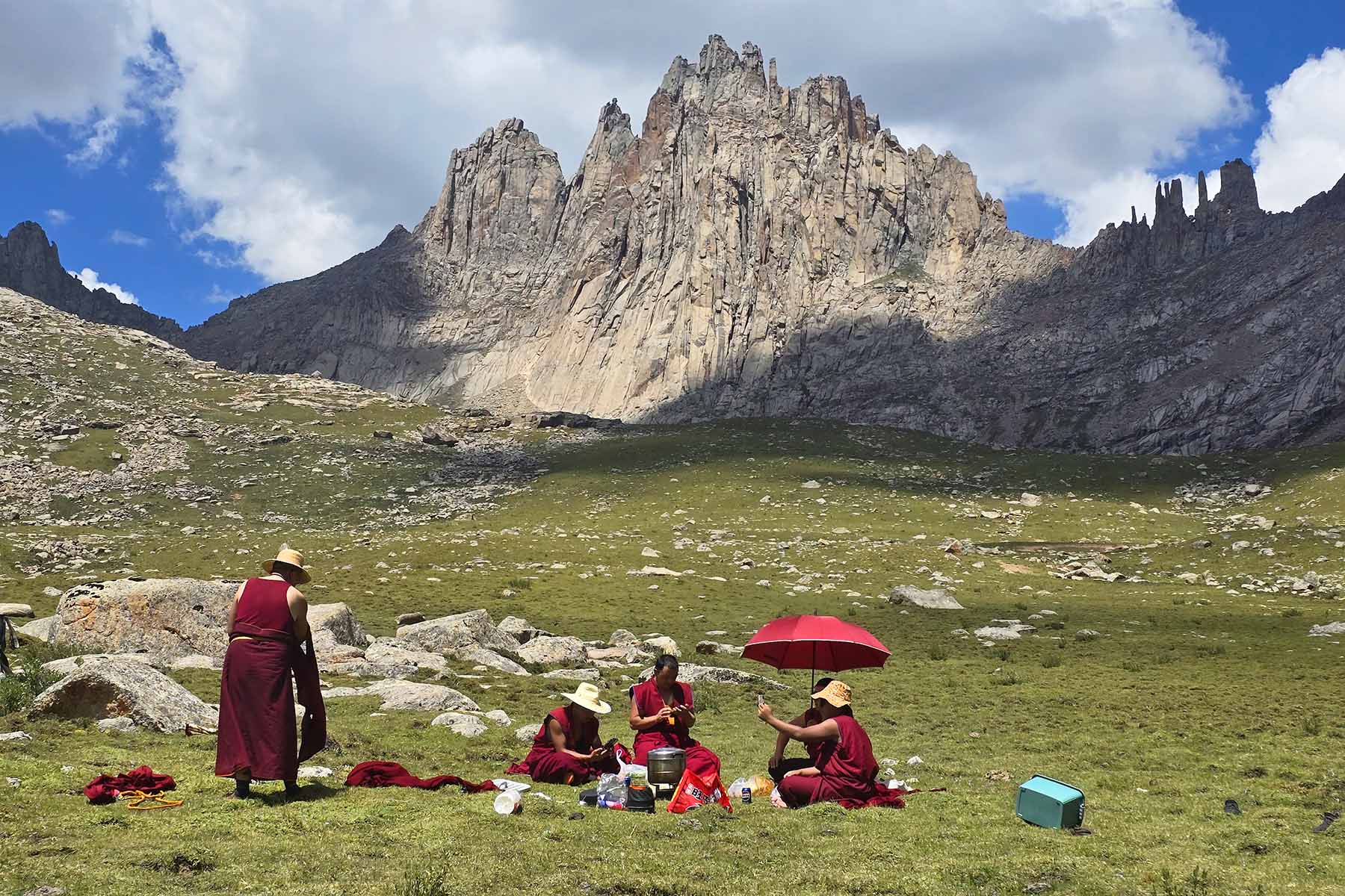Lianbao Yeze Neynpo Yurtse Trekking Tour