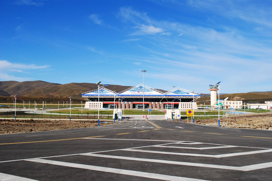 Hongyuan Airport Guide, Hongyuan Airport Transfer